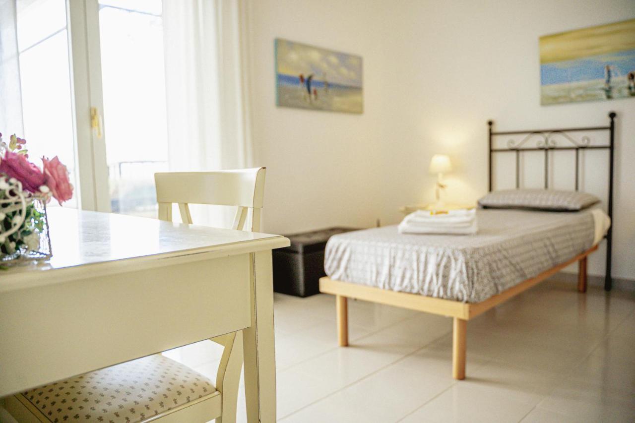 S'Ard Guest House 萨萨里 外观 照片